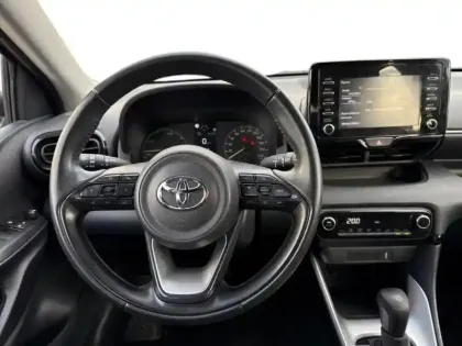 Photo 9 Toyota Yaris  116h Dynamic 5p MY22