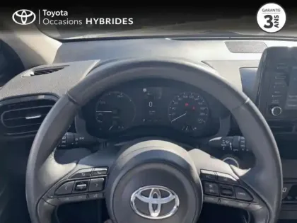 Photo 12 Toyota Yaris  116h Dynamic 5p MC24