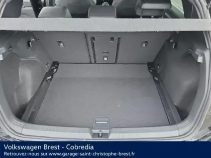Photo 11 Volkswagen Golf  1.5 eTSI EVO2 150ch R-Line Edition DSG7