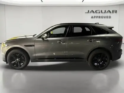 Photo 8 Jaguar F-Pace  P400e Plug-in-Hybrid R-Dynamic SE BVA8 AWD