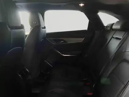 Photo 13 Jaguar F-Pace  P400e Plug-in-Hybrid R-Dynamic SE BVA8 AWD