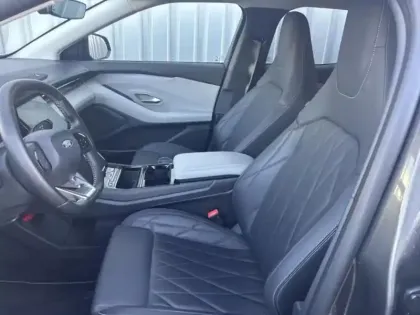 Photo 7 Ford Explorer  286ch Extended Range 77kWh Pack Premium RWD