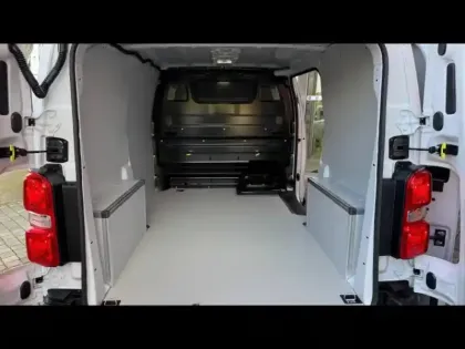 Photo 13 Fiat Scudo  Fg M 2.2 Diesel 150ch Pack Premium Connect automatique