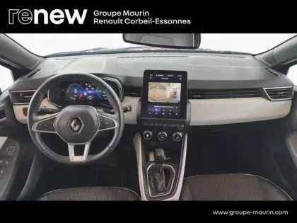 Photo 13 Renault Clio  1.6 E-Tech hybride 140ch Intens -21N