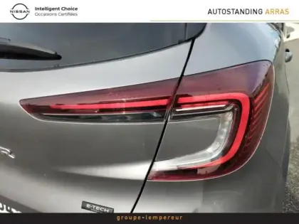 Photo 6 Renault Captur  1.6 E-Tech hybride 145ch Techno Fast Track