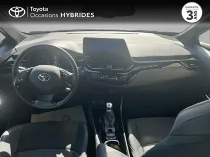 Photo 7 Toyota C-HR  2.0 Hybride 184ch Design Ultimate E-CVT