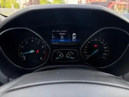 Photo 18 Ford Focus  1.0 EcoBoost 125ch Stop&Start ST Line