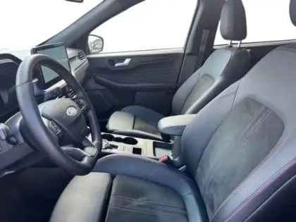 Photo 7 Ford Kuga  2.5 Duratec 180ch Hybrid FlexiFuel ST-Line X Powershift