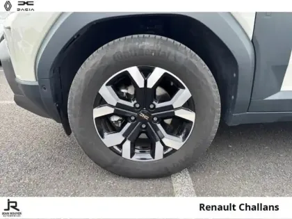 Photo 7 Dacia Duster  1.6 hybrid 140ch Extreme