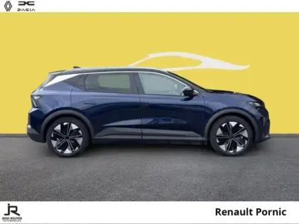 Photo 12 Renault Scenic  TECHNO E-Tech Electric 220ch GRANDE AUTONOMIE OPTIMUM CHARGE AC22KW