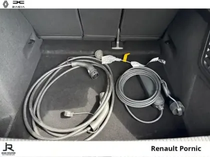 Photo 13 Renault Scenic  TECHNO E-Tech Electric 220ch GRANDE AUTONOMIE OPTIMUM CHARGE AC22KW