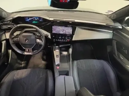 Photo 7 Peugeot 308  PHEV 180 GT e-EAT8 Alcantara / Full Led / GPS / Camera 360 / Attelage