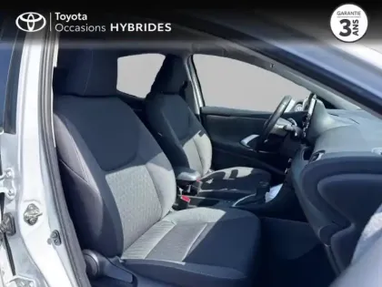 Photo 5 Toyota Yaris  116h Design 5p