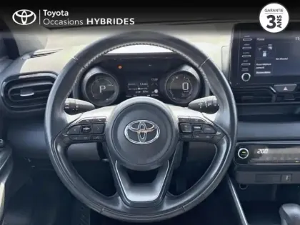 Photo 12 Toyota Yaris  116h Design 5p