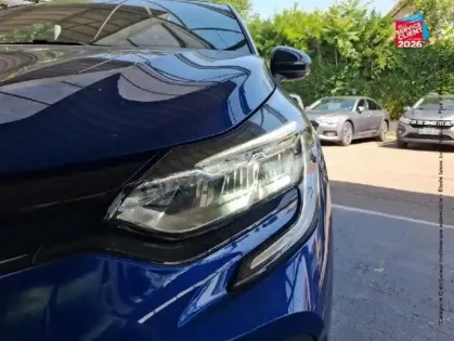 Photo 12 Renault Captur  1.6 E-Tech hybride 145ch Engineered Camera GPS
