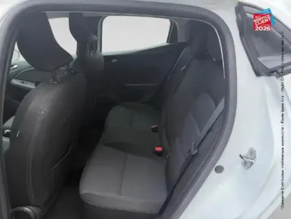 Photo 10 Renault Clio  1.6 E-Tech hybride 145ch Equilibre Radar Ar GPS