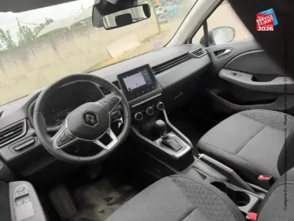 Photo 29 Renault Clio  1.6 E-Tech hybride 145ch Equilibre Radar Ar GPS