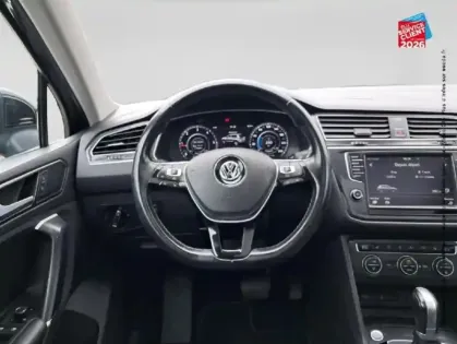 Photo 11 Volkswagen Tiguan  2.0 TDI 190ch BlueMotion Technology Carat 4Motion DSG7
