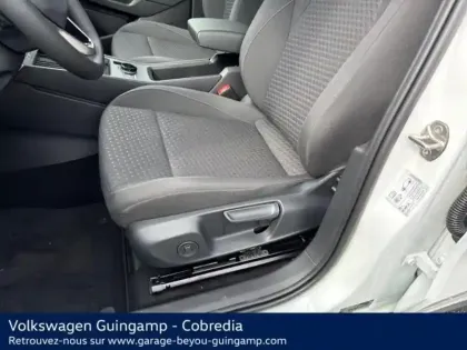 Photo 13 Volkswagen T-roc  1.5 eTSI 116ch Life DSG7