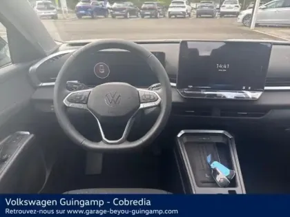 Photo 6 Volkswagen T-roc  1.5 eTSI 116ch Life DSG7