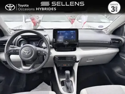 Photo 7 Toyota Yaris  116h Iconic 5p MY22