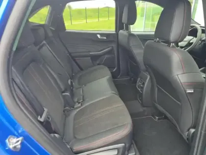 Photo 11 Ford Kuga  2.5 Duratec 180ch Hybrid FlexiFuel ST-Line X Powershift