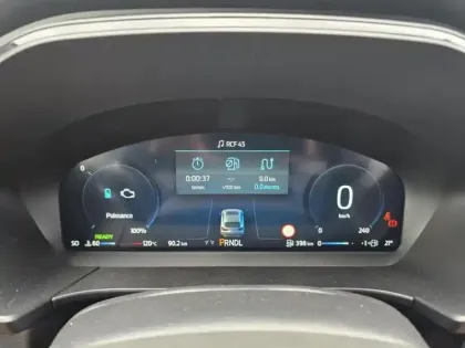 Photo 14 Ford Kuga  2.5 Duratec 180ch Hybrid FlexiFuel ST-Line X Powershift