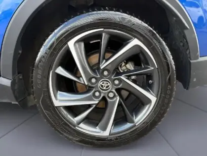Photo 9 Toyota C-HR  184h Graphic 2WD E-CVT MC19