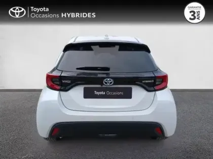 Photo 18 Toyota Yaris  116h Design 5p MY22