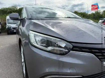 Photo 12 Renault Scenic  1.5 dCi 110ch energy Zen