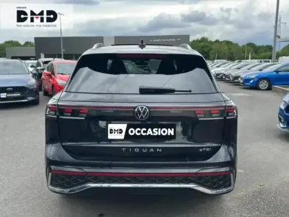Photo 10 Volkswagen Tiguan  1.5 eTSI 150ch R-Line DSG7