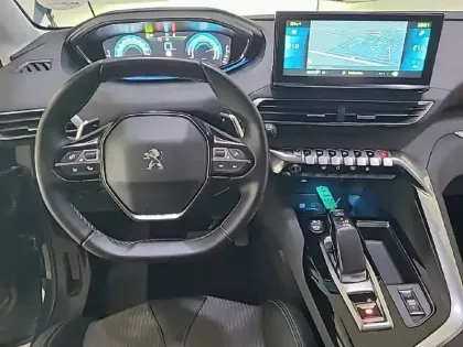 Photo 7 Peugeot 3008  Hybrid 225 e-EAT8
