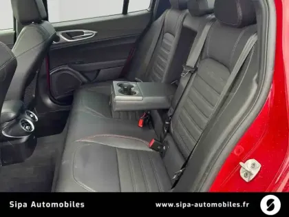 Photo 11 Alfa Romeo Giulia  2.2 210 ch AT8 Q4