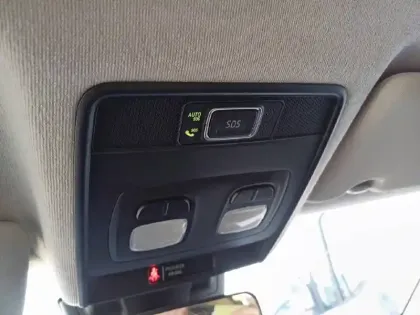 Photo 24 Renault Captur  TCe 90