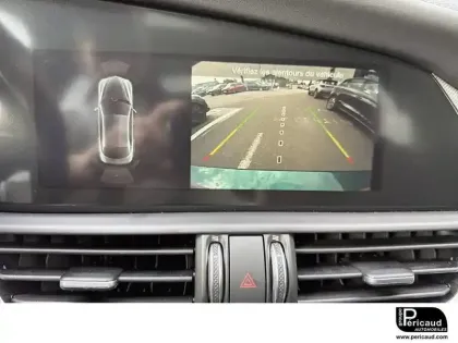 Photo 14 Alfa Romeo Giulia  2.2 210 ch AT8 Q4