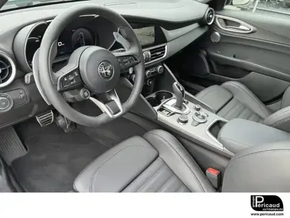 Photo 5 Alfa Romeo Giulia  2.2 210 ch AT8 Q4