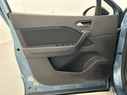 Photo 19 Renault Symbioz  E-Tech full hybrid 145