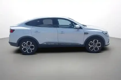 Photo 6 Renault Arkana  E-Tech 145 - 21B