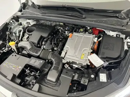 Photo 35 Renault Symbioz  E-Tech full hybrid 145