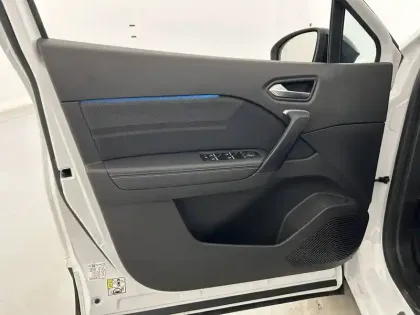 Photo 19 Renault Symbioz  E-Tech full hybrid 145