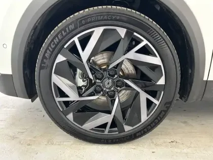 Photo 27 Renault Symbioz  E-Tech full hybrid 145