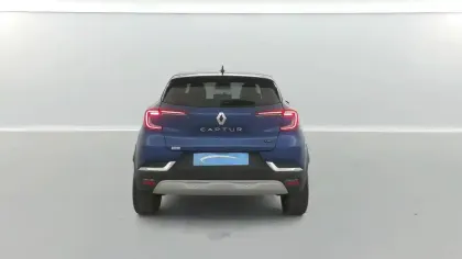 Photo 17 Renault Captur  E-Tech full hybrid 145