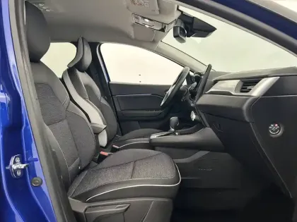 Photo 27 Renault Captur  E-Tech full hybrid 145
