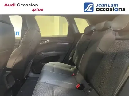 Photo 16 Audi Q4  e-tron 50 299 ch 82 kWh quattro