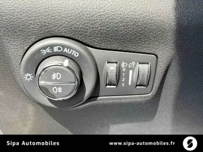 Photo 16 Jeep Compass  1.5 Turbo T4 130 ch e-Hybrid BVR7