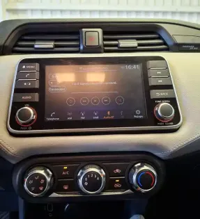 Photo 32 Nissan Micra  IG-T 92