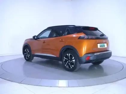 Photo 6 Peugeot 2008  Electrique 136 ch