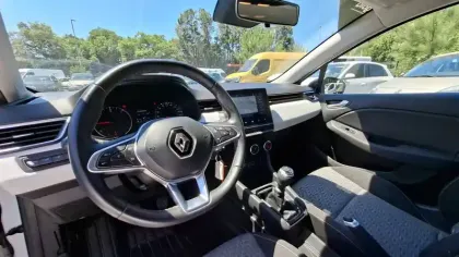 Photo 36 Renault Clio  SOCIETE BLUE DCI 100