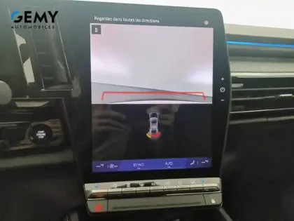 Photo 16 Renault Austral  full hybrid E-Tech 200 ch