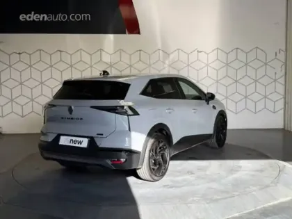 Photo 23 Renault Symbioz  E-Tech full hybrid 145